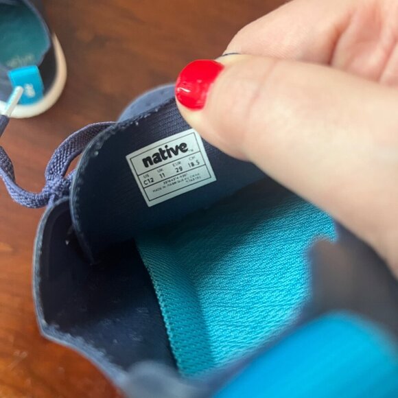 Native Keep It Light Shoes Size 12 Navy Blue Perforated Slip-On Sneakers With Wh - Picture 3 of 6